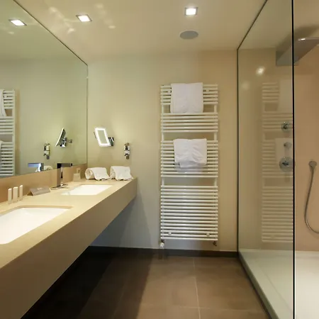 Des Bains & Wellness 4* Robertville