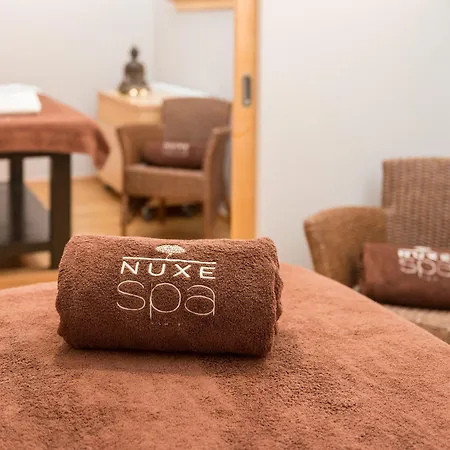 Ξενοδοχείο Des Bains & Wellness 4*