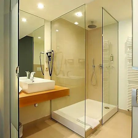 Otel Des Bains & Wellness 4*