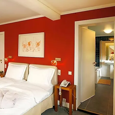 Des Bains & Wellness Otel 4*