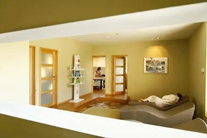 Hotel Des Bains&wellness Nuxe 4*
